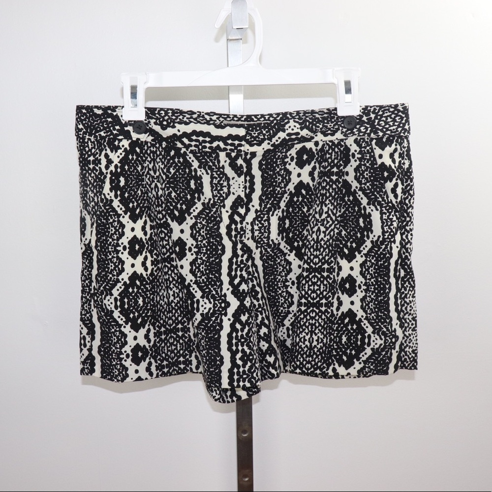 Loft snake print shorts, never worn before